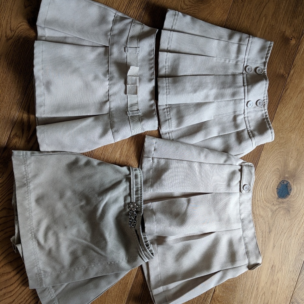 Girls uniform skirts